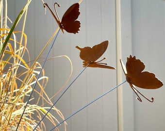 Schmetterling Skulpturenstecker für Pflanzentopf Dekor - Rostige Gartenkunst - Metall Garten Schmetterlinge - Gemütliches Garten Kunst Accessoires