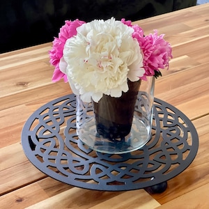 Black Metal or Rusty Stand with Celtic Design – Decorative Tabletop Support for Pots, Vases or Home Accents – Handcrafted Riser