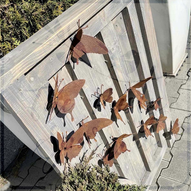 15 Stück Schmetterling-Wanddekoration für den Außenbereich rostiges Metallornament für Gartenzaun rostiges Metall-Hofdekor Metall-Garten-Tierskulptur Bild 3