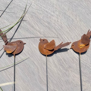 Cute Birds Kinetic Sculpture - Rusty Garden Decor - Exterior Kinetic Art - Metal Garden Animals - Rusted Metal Stake Rusty Garden Furniture