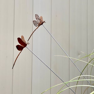 Dragonfly Sculpture Wall Decor Rusty Garden Art Outdoor Ornaments Metal Yard Animals Rusted Metal Stake Patio Furniture image 5