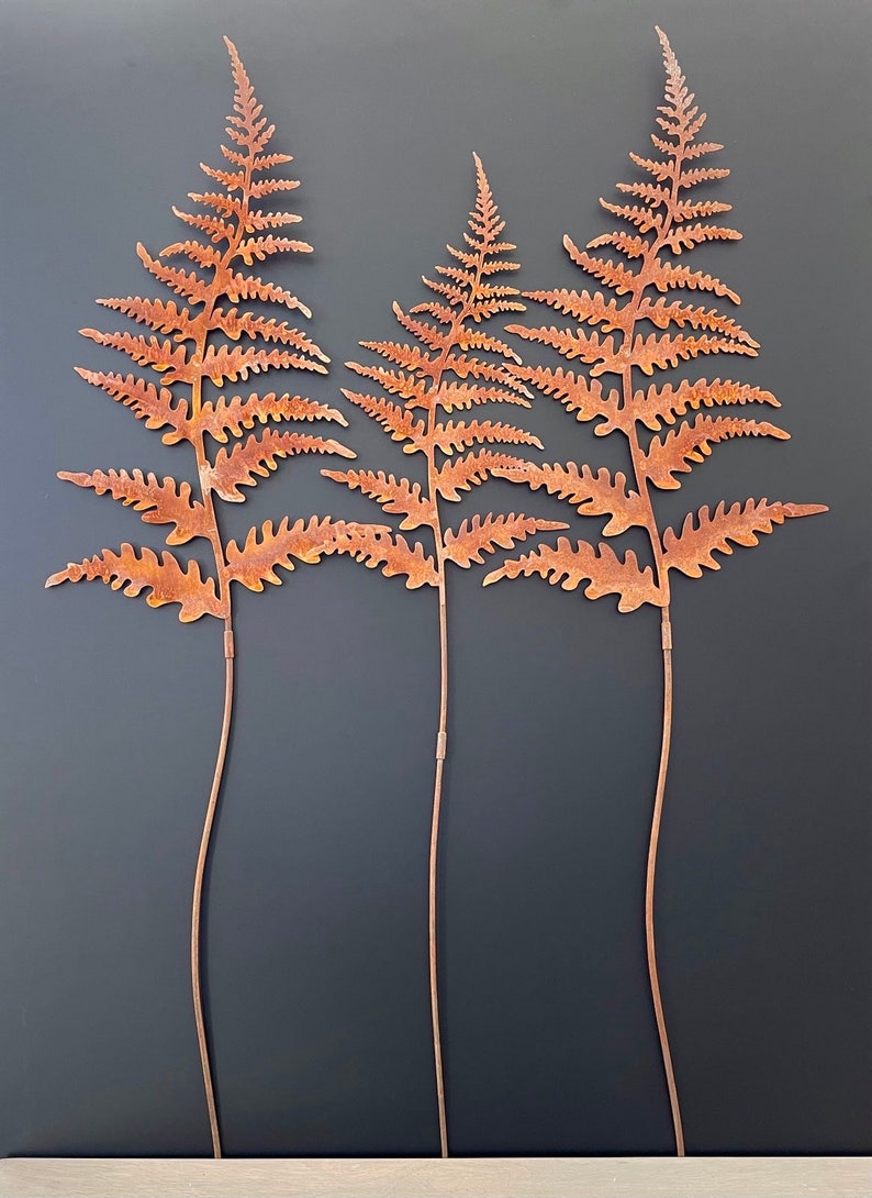 Rusty Fern Leaves Metal Bouquet Rusted Metal Plant Stake Home and Garden Decor Ornament Metal Garden Art Furniture Garden Decor Gift 3 Big Fern Leaves
