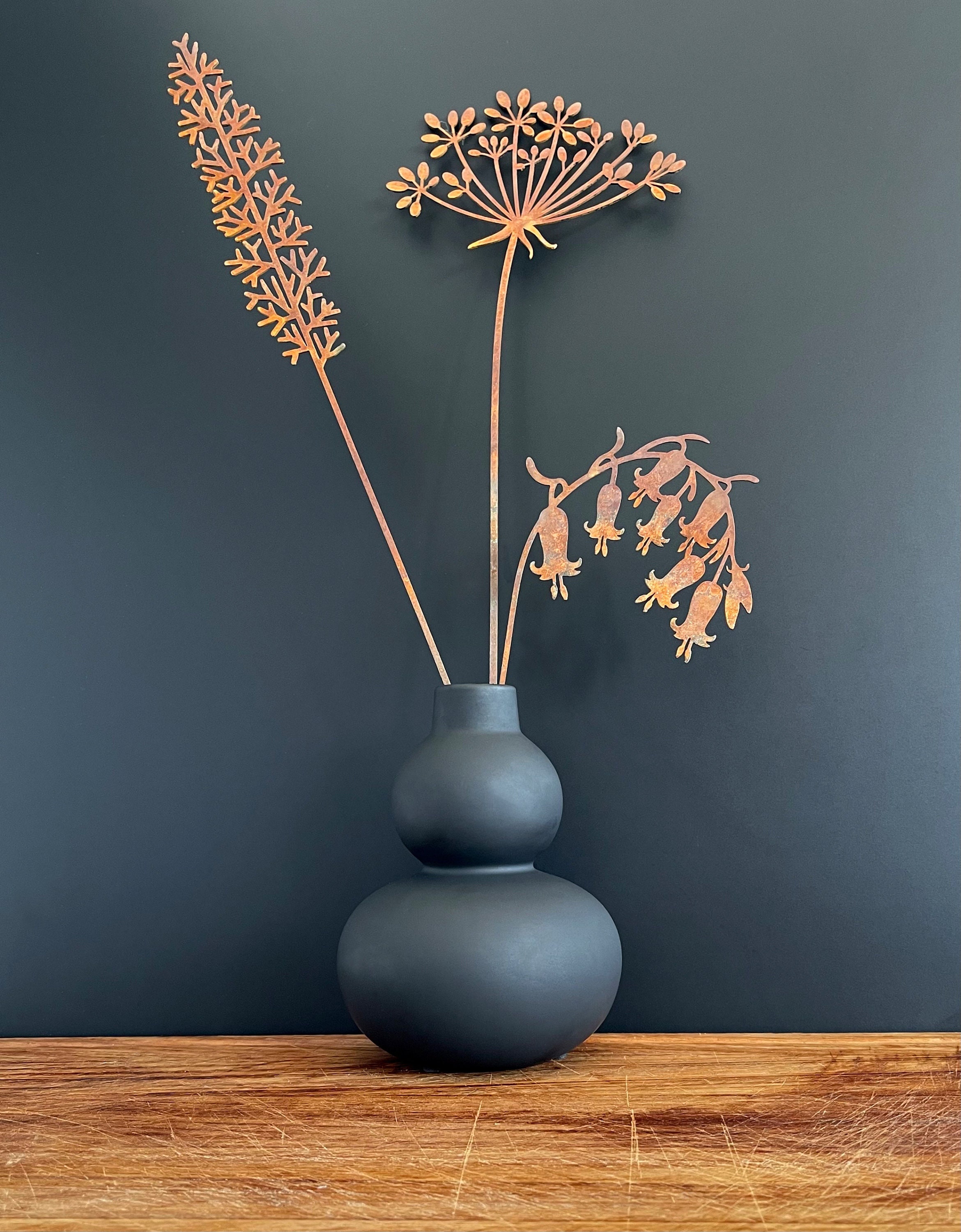 Rusty Fern, Cow Parsley and English Bluebell Set - Metal Bouquet Rusted Metal Plant Stake - Home and Garden Decor Ornament Metal Garden Art
