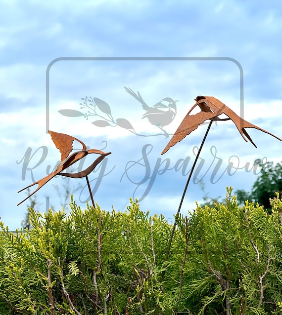 Rusty Metal Swallow Plant Stake: Rusted Garden Bird Sculpture