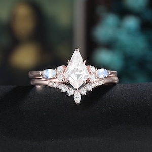 Vintage kite cut Moissanite engagement ring set 14k rose gold marquise cut moissanite ring for women unique bridal wedding ring set