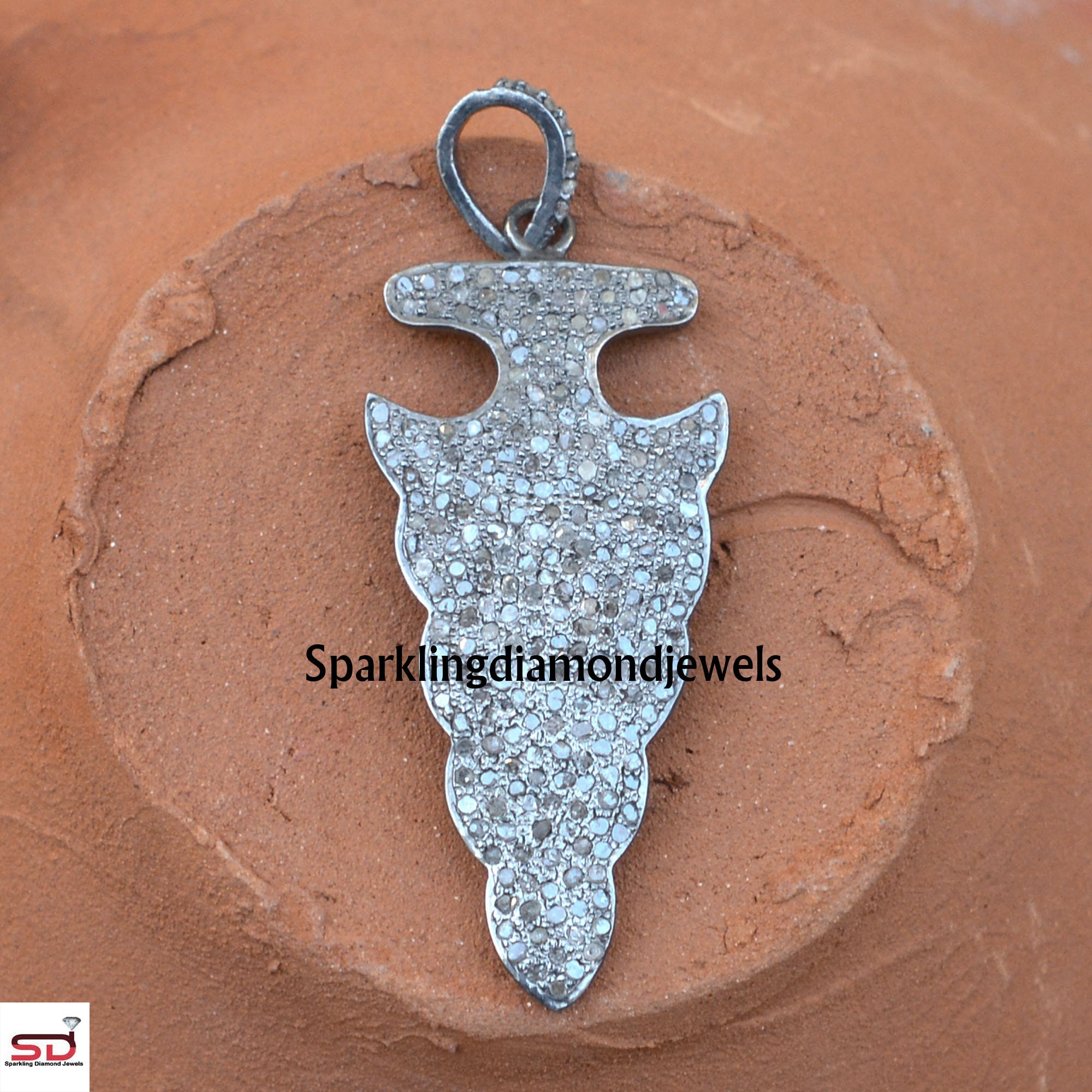 Sterling silver hotsell arrowhead pendant