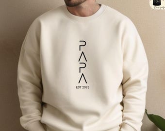 Papa Sweatshirt Personalised With Name, Father T-Shirt Gift, Expecting Dad Announcement Tee, Father’s Day Hoodie, Cool Dad Shirt, Best Dad