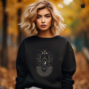 Sweat-shirt mystique lune céleste. Pull d'automne bohème et chic. Pull lune et soleil. Chemise d'astrologie. Jolies chemises d'automne. Cadeaux mystiques