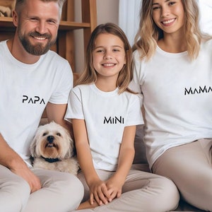 Minimalist Papa Mama Mini Matching T-Shirts, Graphic Logo Family Shirt, Mom Dad and Kids Matching Shirt, Family Pregnancy Announcement Gifts