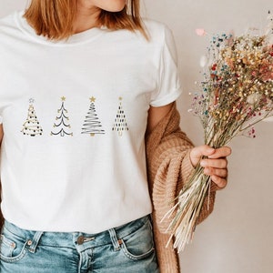 Minimalist Christmas Tree Sweatshirt, Christmas Sweatshirt, Christmas Shirts for Women, Christmas Hoodie, Christmas Sweater, Winter Shirt