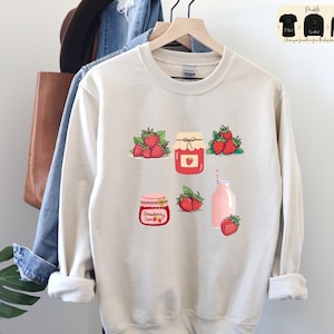 Strawberry Sweatshirt, Fruits T-Shirt, Cottage Core Strawberry Crewneck, Aesthetic Clothing, Botanical Hoodie, Kawaii Fruit Shirt
