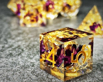 Sage&#39;s Enchanted Flower Purple/Gold Ink Sharp Edge Resin Polyhedral Dice Set