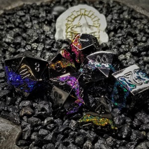 Sage’s Rift Stones Gloss Black/Rainbow Metal Dice Set – Unique DND Dice with Rainbow Glitter – Polyhedral Dice Set for Dungeons and Dragons