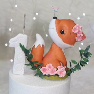 fox figure fondant or cold porcelain-cake top-personalized gift-toast-decoration-cake-forest animals-flowers-butterfly