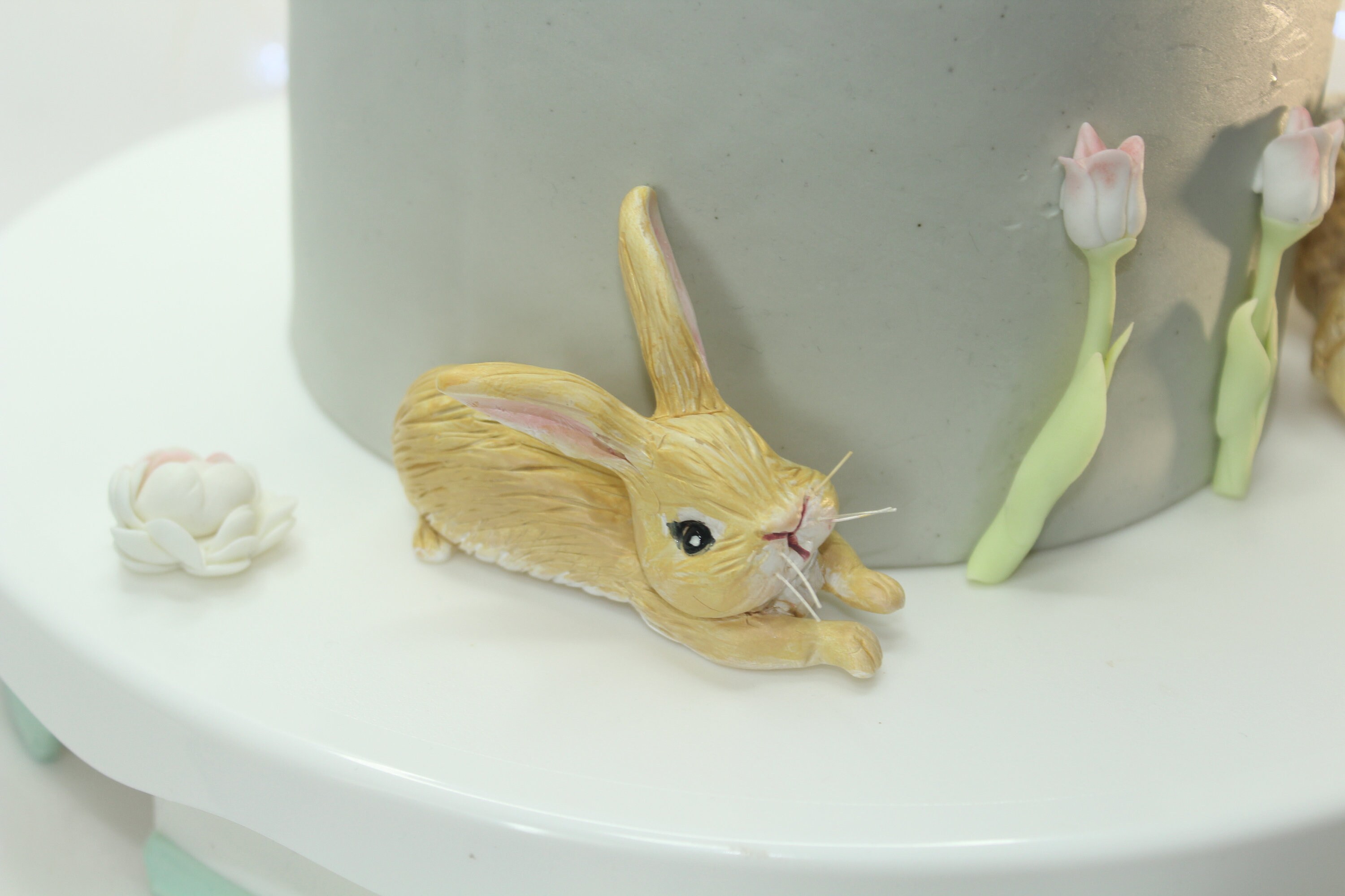 Rabbits in Fondant Cake Topper, Easter, Cold Porcelain, Fondant Cake ...