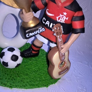 porcelaine froide, poupée personnalisée, football, équipe, ballon, coupe des champions, bougie, gâteau topper, fête, fan, sports, garçon, homme image 2