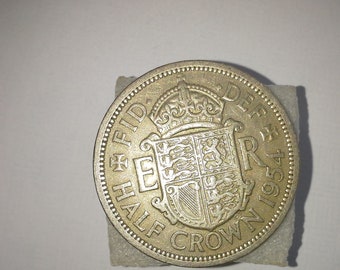 Coin 1954 Queen Elizabeth half crown coin
