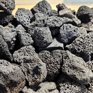 Black Lava Stone Rubble for Terrariums - Accent Rocks Nano Aquariums - Natural Volcanic Rock Pieces for Miniature Landscapes Small Pieces