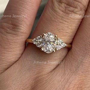 Oval Cut Moissanite Cluster Wedding Ring, 18K Solid Yellow Gold Engagement Ring, Unique Women Diamond Proposal Ring, Anniversary Gift image 2
