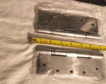 Pair of New Old stock Heavy duty ball bearing hinge in original condition and packaging.  Ready for Use [001671