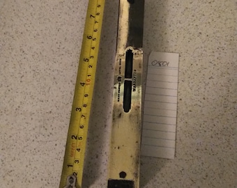 very old spirit/bubble level in excellent restored condition.  Uncommon design. Very accurate and ready for use.