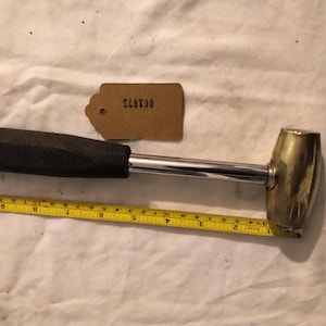 Brass head hammer in very good (almost new) condition cleaned and refaced ready for use. [001675]