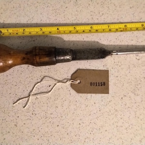 Medium Marples flathead screwdriver in good restored condition ready for use