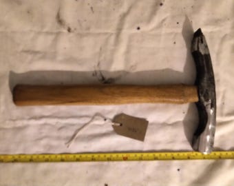 Scutch Brick hammer with long shaft by Spear and Jackson. Cleaned and ready for use [002576]