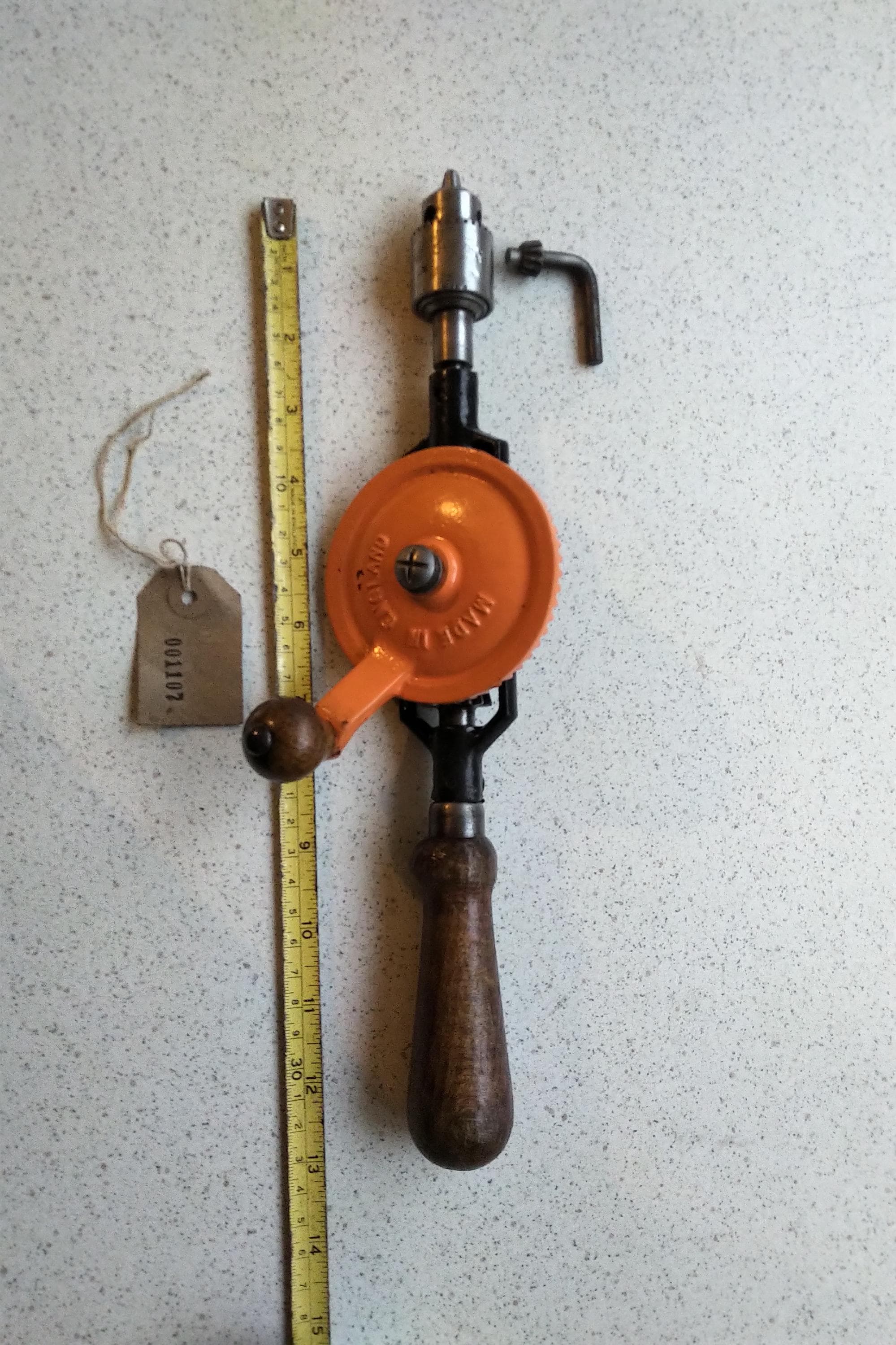 Trapanino USB Per Resina E Gioielli Fai Da Te - Kit Completo Con 18 Punte E 600 Viti Occhiello