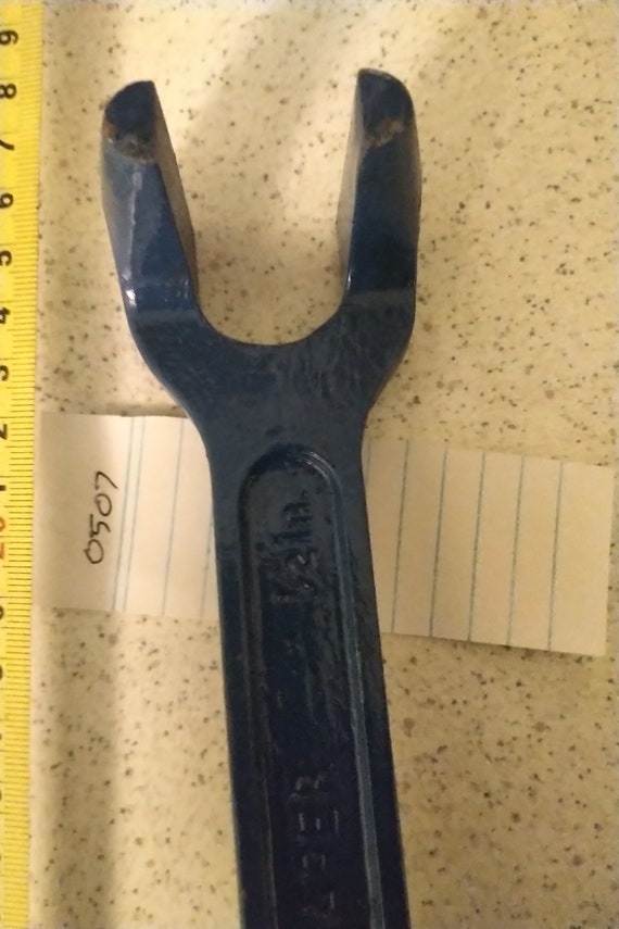 Duck foot spanner deals