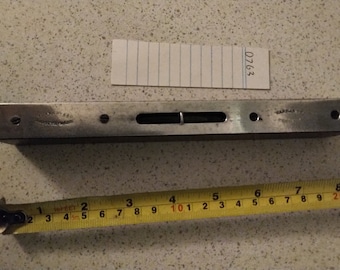 spirit/Bubble level in good working condition and ready for use.