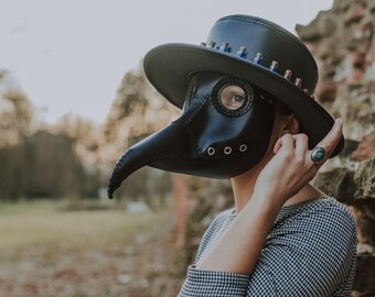 Plague doctor mask