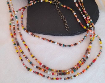 Single strand beaded necklace, multicoloured, 2 bead sizes used, random colours, multicoloured beaded necklace, seed bead necklace, Autumn