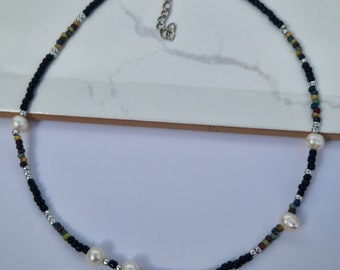 Collar de perlas con cuentas, collar de perlas de agua dulce, collar de perlas y cuentas, collar de cuentas brillantes, gargantilla de cuentas, gargantilla de perlas, gargantilla delicada