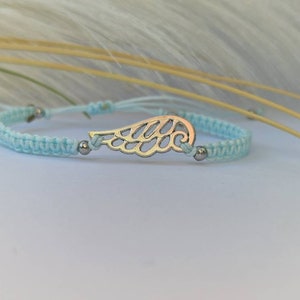 Wing bracelet, dainty bracelet, String Bracelet, Macramé Wing bracelet, friendship bracelet, silver wing, wing cord bracelet, blue bracelet
