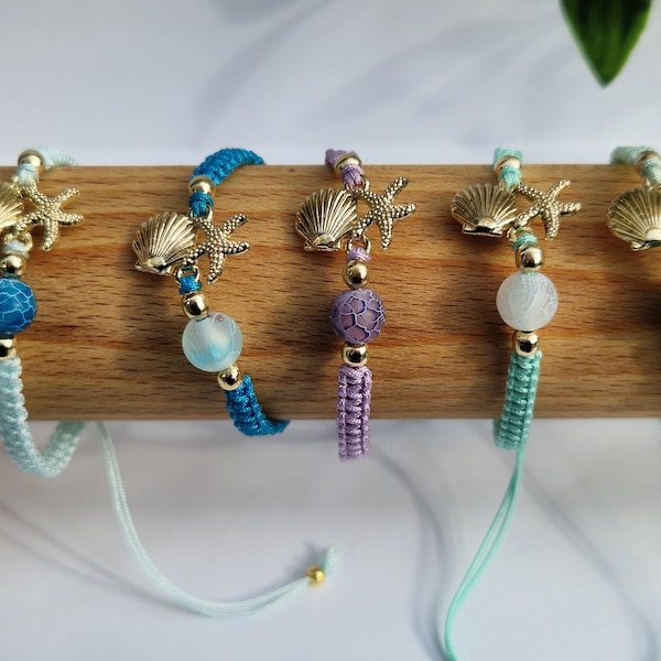 Starfish shell bracelet, gold starfish charm, Macrame beach bracelet, multicoloured bracelet, summer beach bracelet, nautical bracelet