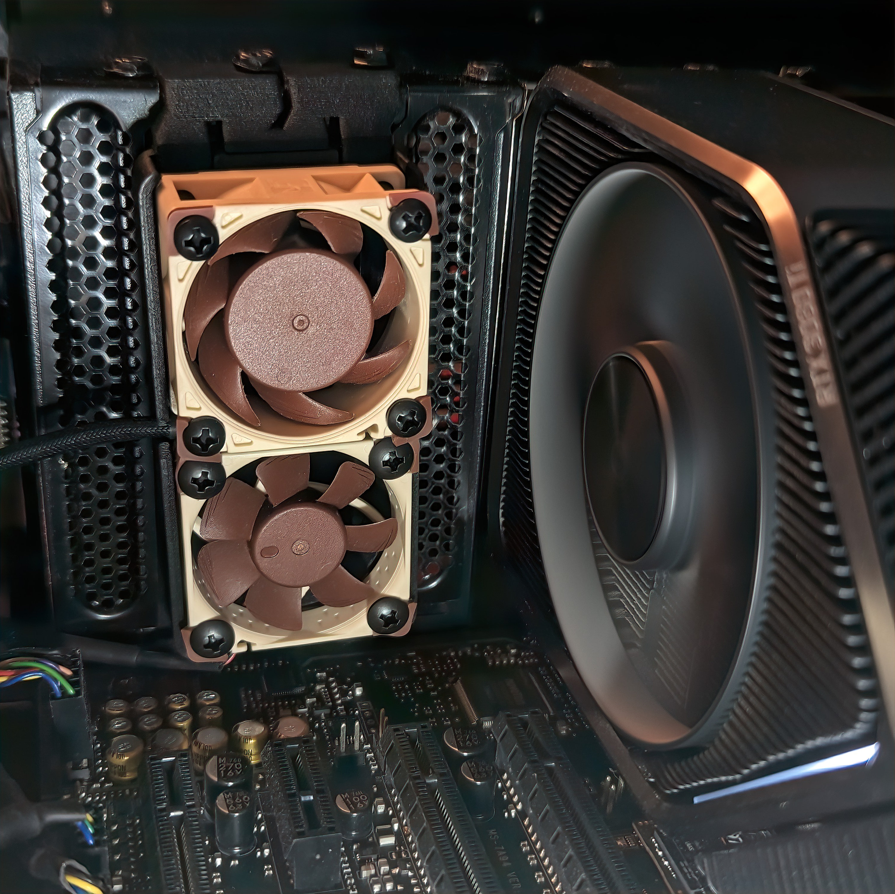 PCI Fan Mount for 40mm Fans with Screw Inserts