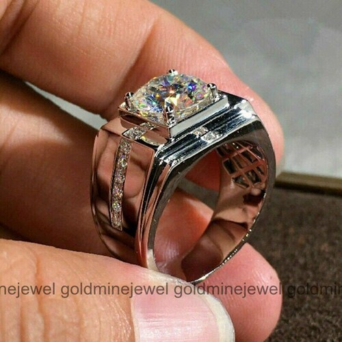 Moissanite Engagement Ring, 14K White Gold, Colorless 2.01 Ct Round Cut Moissanite, Men's shops Solitaire Ring, Classic Ring, Father's Day Gift