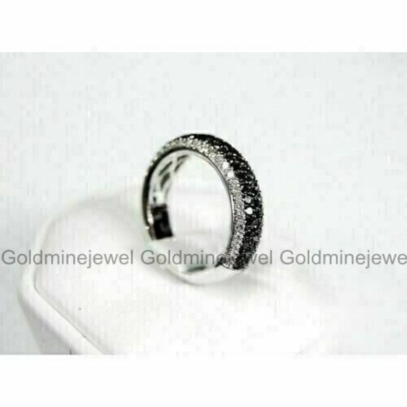 Ewigkeits-Ehering, Ring aus 14-karätigem Weißgold, Ewigkeits-Diamantband, 2,12 ct Rundschliff-Diamantband, personalisierte Geschenke, Diamantschmuck Bild 2