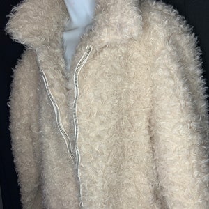 Medium urban outfitters Sherpa cream color jacket so cozy and | Etsy