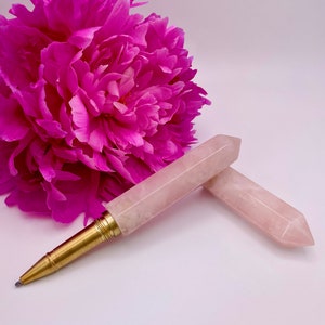 Canetas de cristal de manifestação | Caneta Quartzo Rosa | Canetas de Cristal Natural | Caneta Milagrosa | Presente de registro no diário | Lei da Atração | Recarga grátis