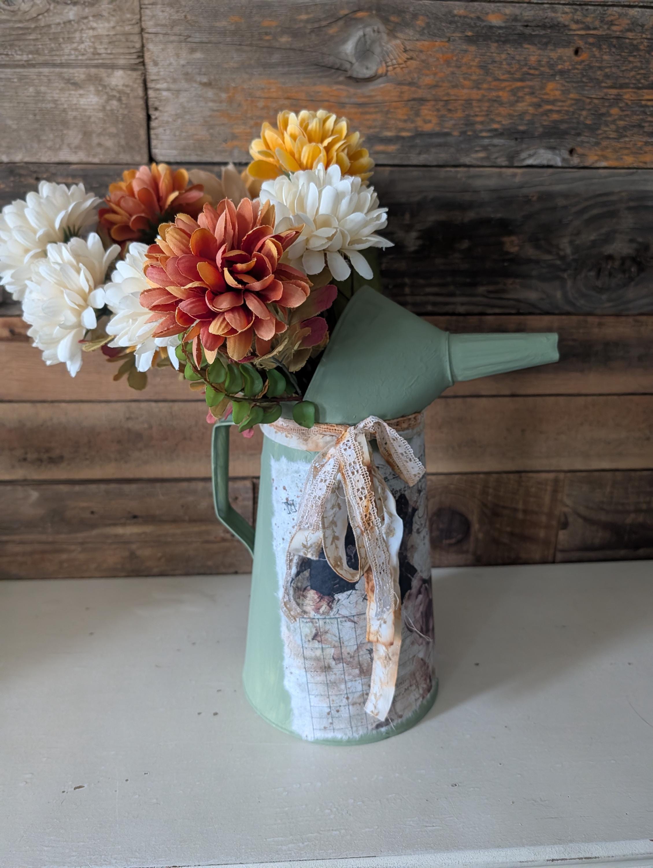 Vintage Galvanized Tin Oil Can Flower Vase - Etsy