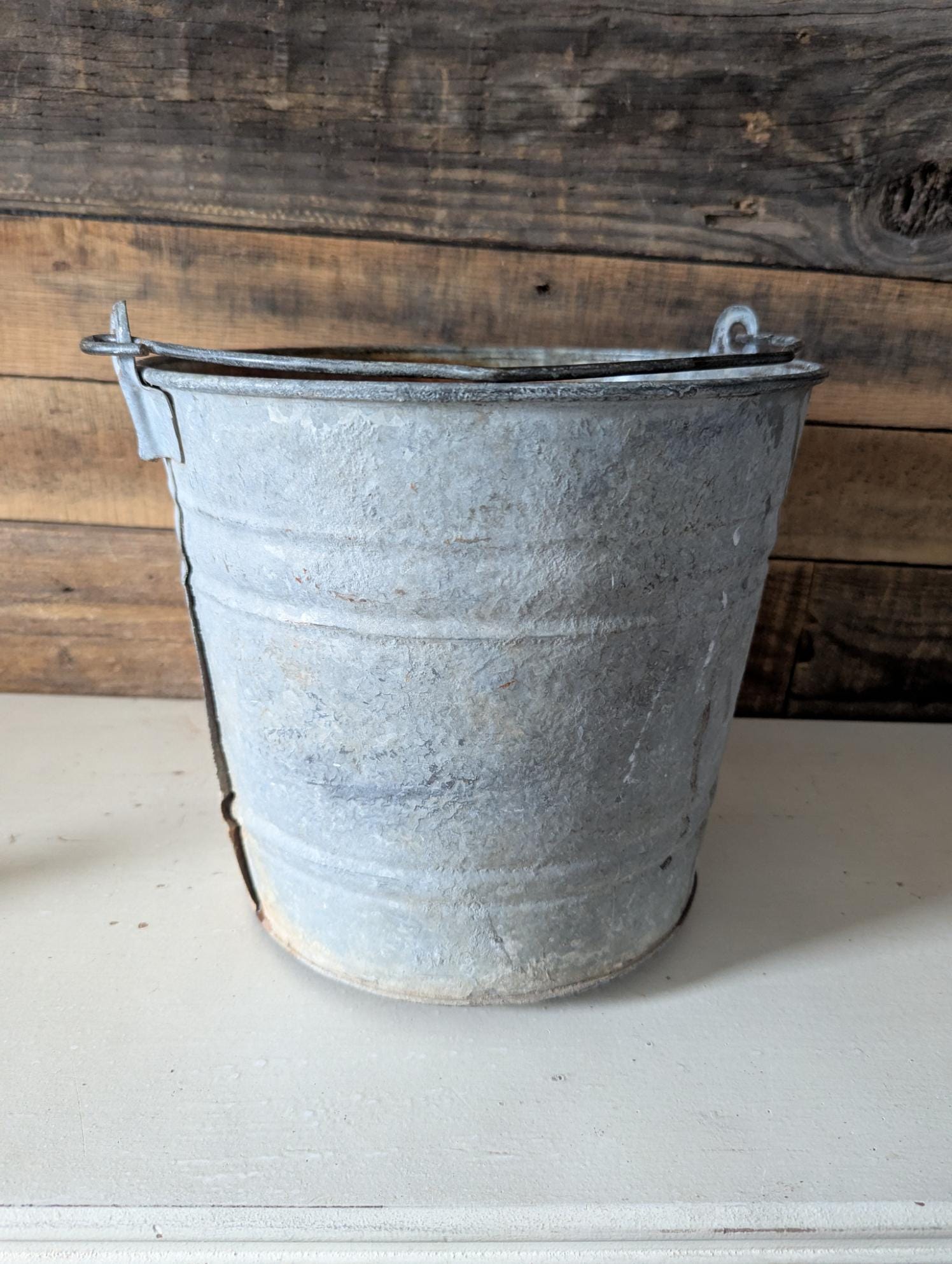 Rustic Garbage Pail Vintage Galvanized Metal Pail 10qt With Handle Vintage Rustic Planter ...
