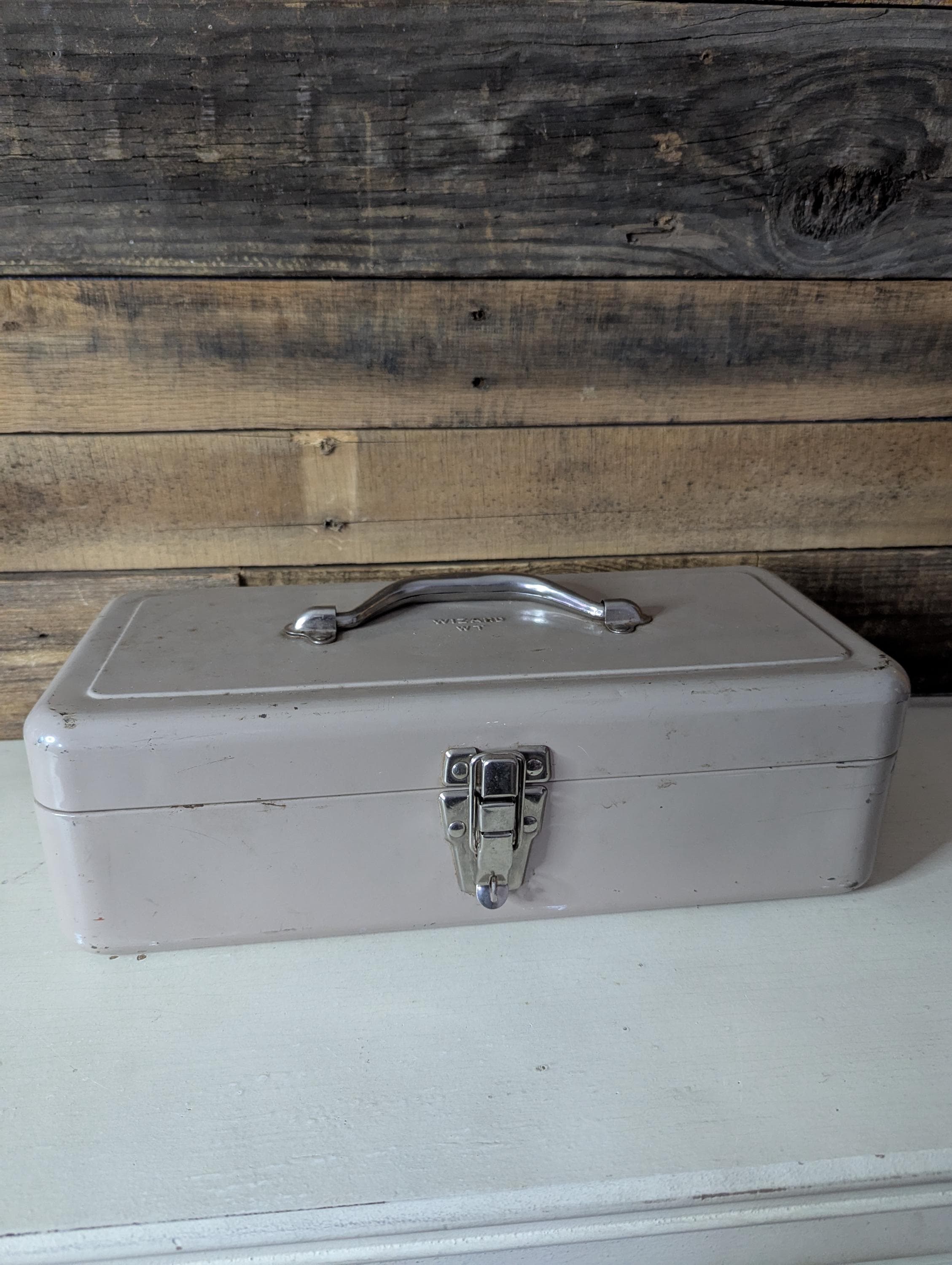 Vintage Wizard WT Metal Storage Box: Tackle/tool Box With Lock