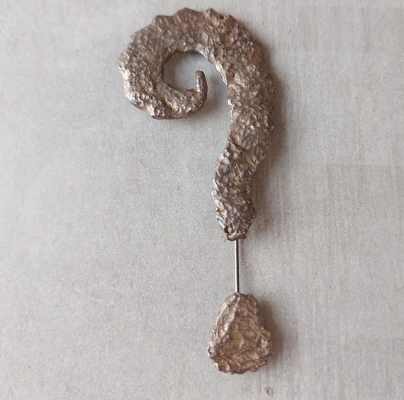 Old silver metal brooch / pin, Linda Hattab, vint… - image 1