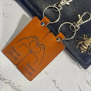 Couple Leather Keychain Set of 2, 3rd Anniversary Gift, Wedding Gift, Personalized Leather Keychain, Key Ring, Custom Gift for Her, Parent