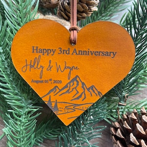 Personalized anniversary ornament both sides, 3rd anniversary gift, Leather anniversary, Heart-shaped Christmas ornaments, Personalized gift