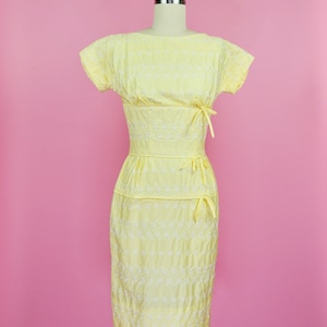 1950s 1960s Vintage Teri Juniors Pastel Yellow Cotton Dress - XS