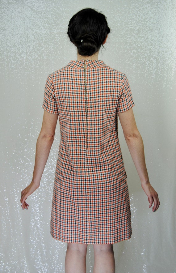 Vintage 1960s Fritzi Orange & Grey Houndstooth Pl… - image 3