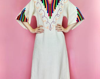 1960s 1970s Vintage Creamy Natural Colored Cotton Kaftan with Bright Rainbow Colored Embroidery - Sm to Md